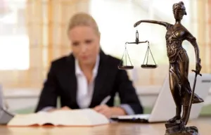 Attorneys & Lawyers