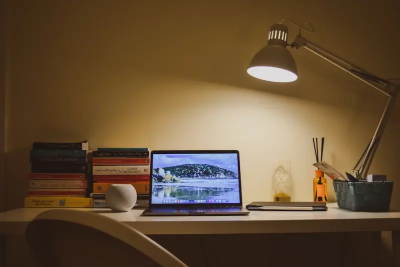 Why Your Desk Lamp Might Be Sabotaging Sleep (And How to Fix It)