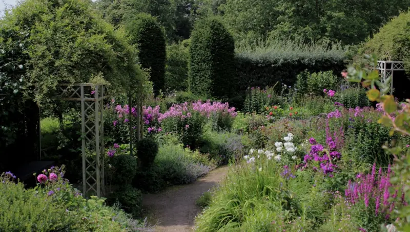 Planting Stories: Turning Your Garden Into a Living Narrative