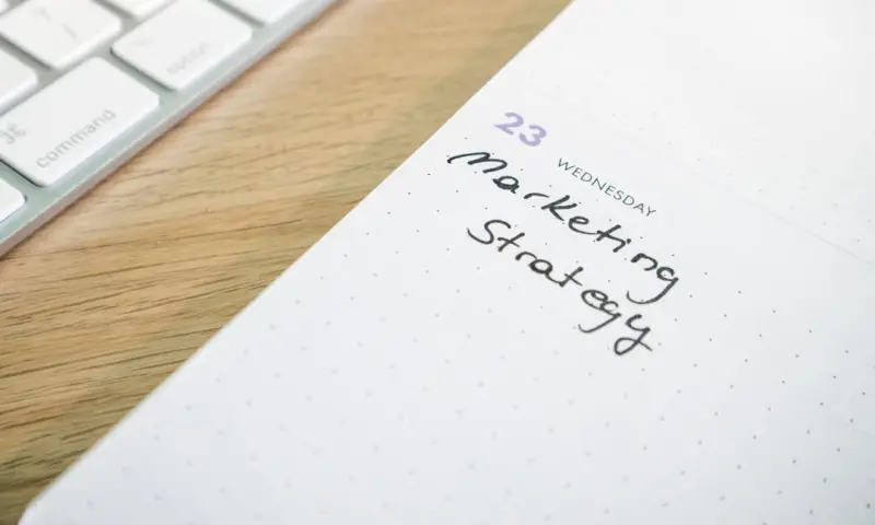 Why Marketers Should Shift From Selling to Co‑Creating