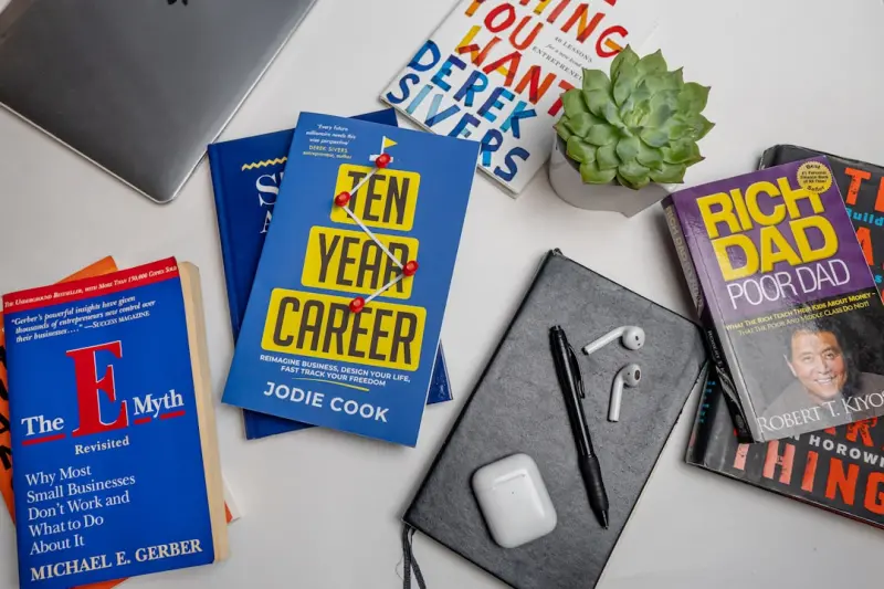 Turning Side Hustles into Career Catalysts