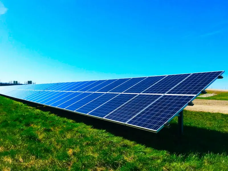 Microgrid Momentum: Why Distributed Energy Is the Secret Weapon for Modern Enterprises