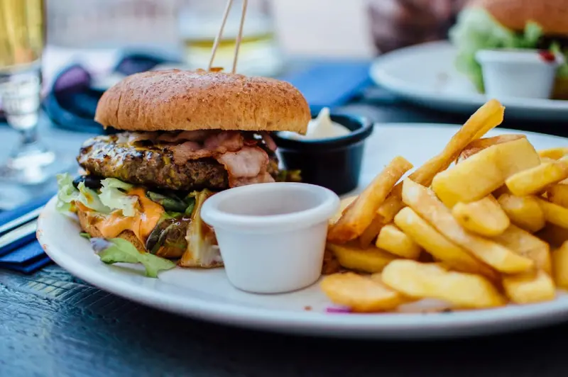 Beyond the Plate: How Immersive Experiences Are Redefining Food & Drink