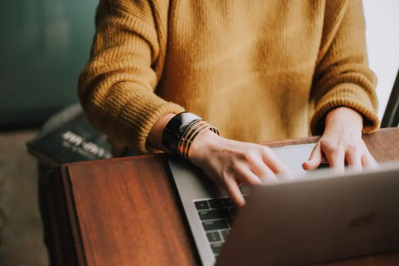Side Projects: The Secret Engine Powering Modern Career Growth