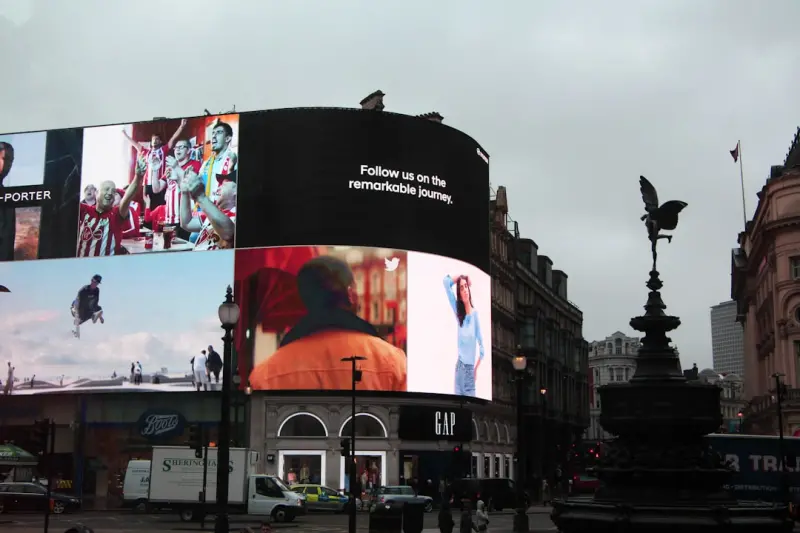 From Billboards to Byte‑Sized Narratives: Rethinking the Media Agency Playbook