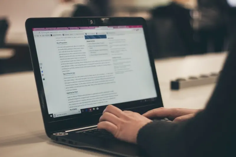 Turning Your Blog into a Living Lab: Experiment, Iterate, Grow