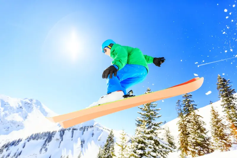 Microclimate Innovation Redefines Outdoor Sports