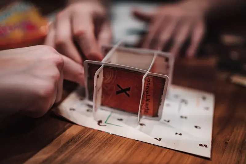 When Play Gets Hands‑On: Rediscovering Tangible Toys in a Screen‑Heavy World