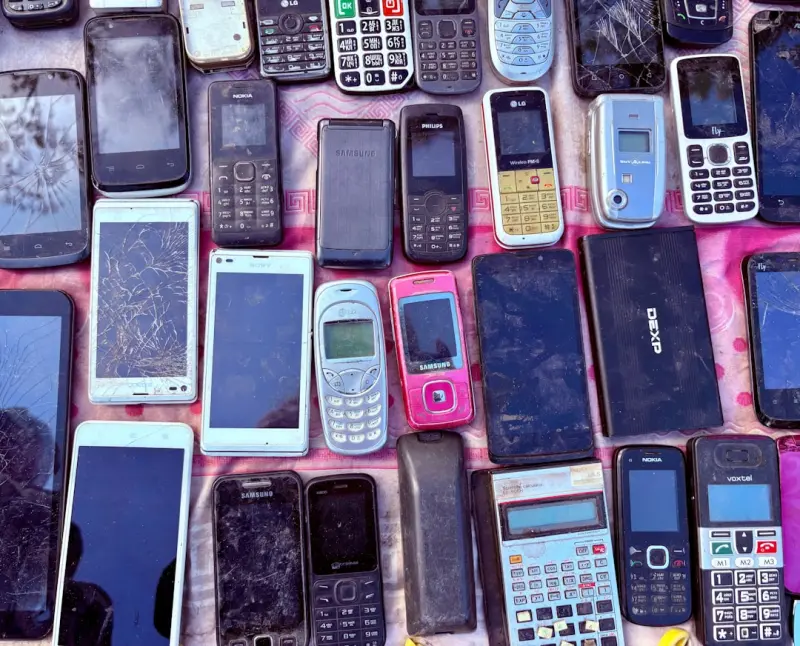 The Hidden Trade‑offs of Smartphone Obsolescence: A Deep Dive into Repair, Rights, and Real‑World Impact