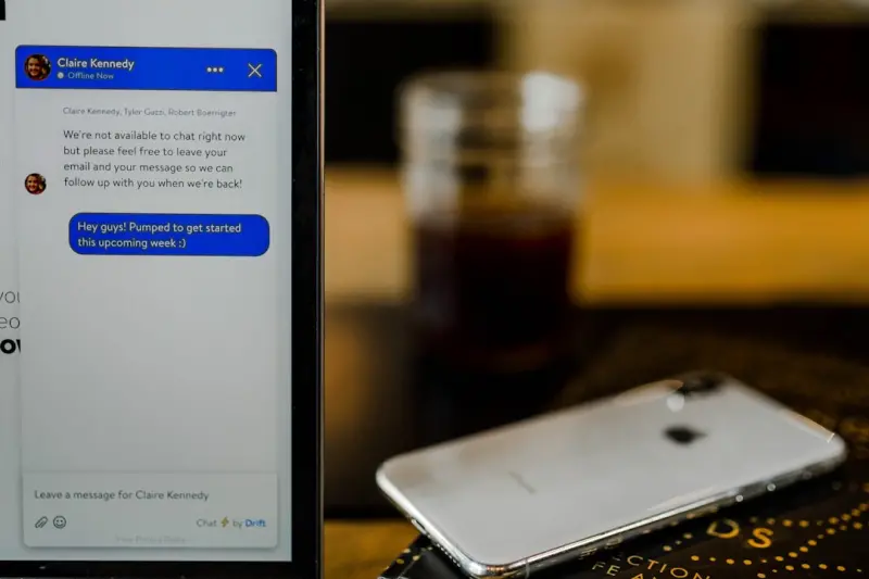 Conversational SEM: Turning Chat Interactions into Paid Search Wins