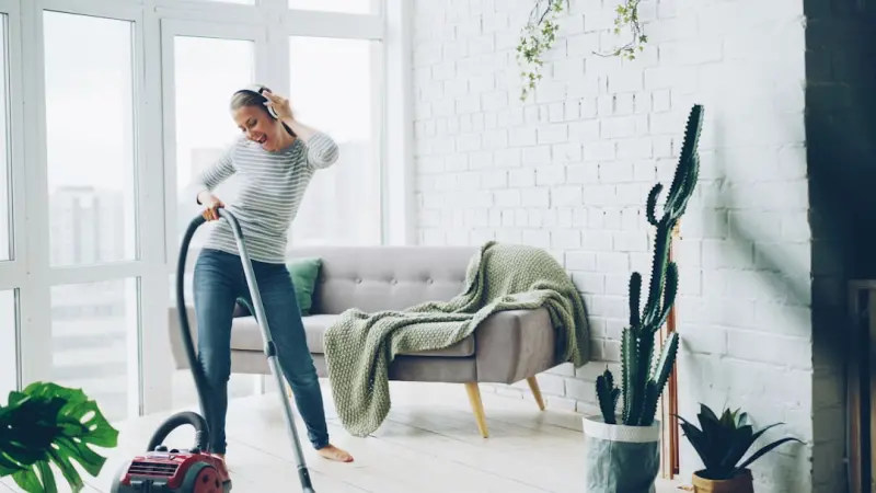 Plant-Powered Cleaning: Transform Your Home with Zero‑Waste Solutions