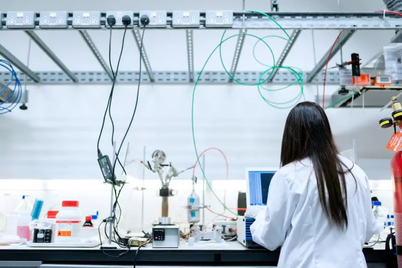 Turning SEO Into a Science Lab: Experimentation, Data, and Continuous Wins