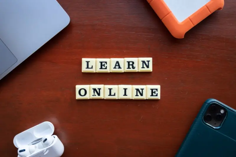 Turning Your Blog Into a Live Learning Lab for Teams