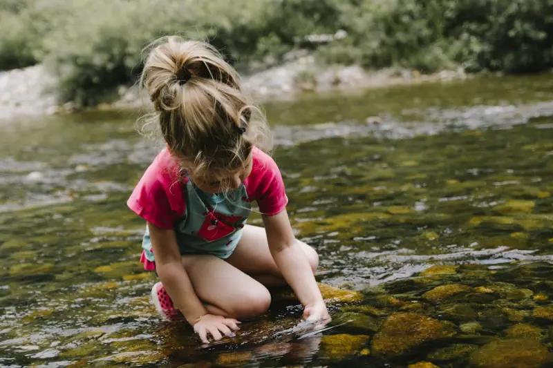 The Unplugged Adventure: Raising Kids Who Thrive Off‑Screen