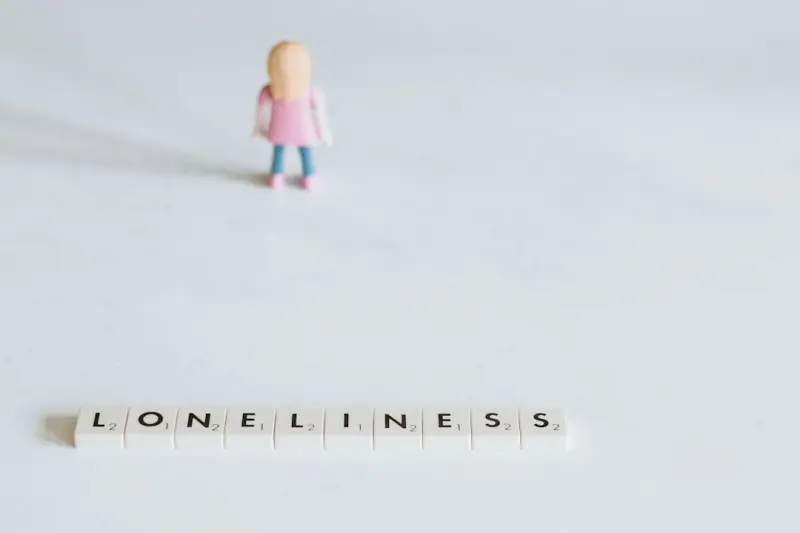 When the Inbox Silences: Reclaiming Mental Space in a Hyper‑Connected Workplace