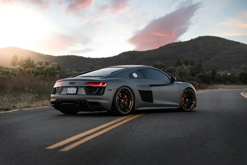 Beyond the Dashboard: How Software-Defined Vehicles Are Redefining the Auto Industry - Web Domain Authority