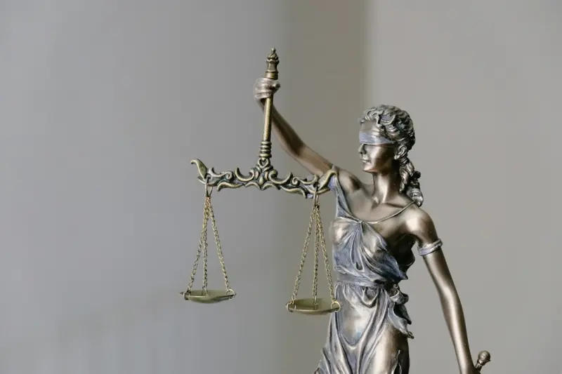 AI is Redefining Legal Practice: From Drafting to Ethical Guardrails